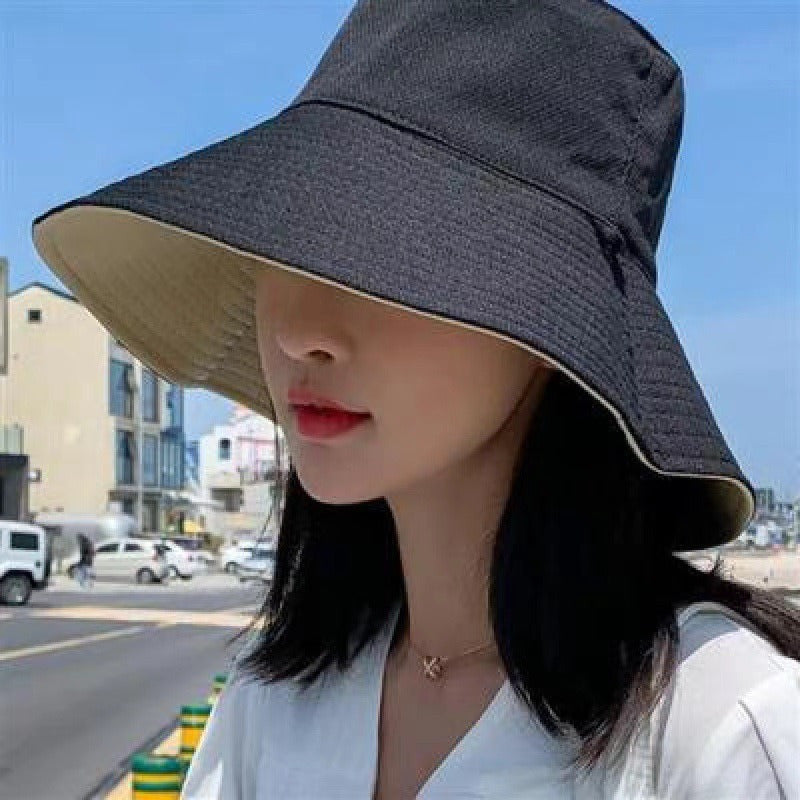 Women's Double-Sided Bucket Hat - Wide Brim, Navy & Beige Two-Tone, Adjustable Chin Strap, Lightweight for Spring\u002FSummer Outdoor Travel & Casual Outings, Hat for, Spring Fashion Accessory, Twotone Design, Comfortable Fit, Summer Fashion Lovers